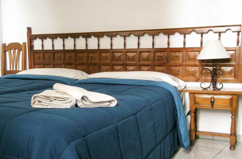 Pension Ciudad Navarro Ramos グラナダ 部屋 写真