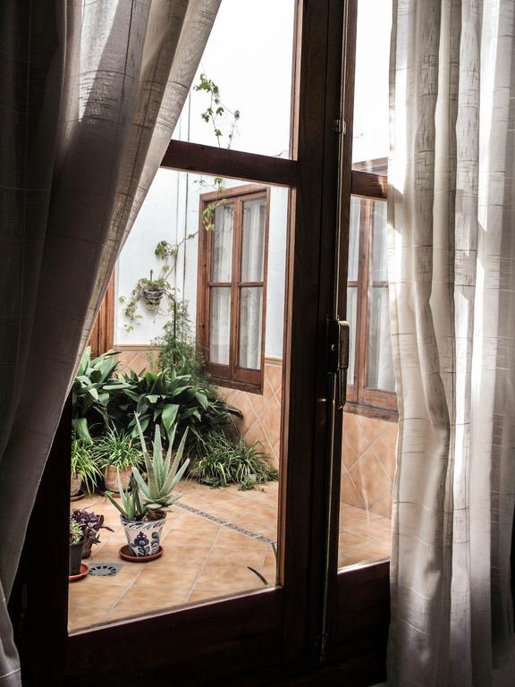 Pension Ciudad Navarro Ramos グラナダ エクステリア 写真