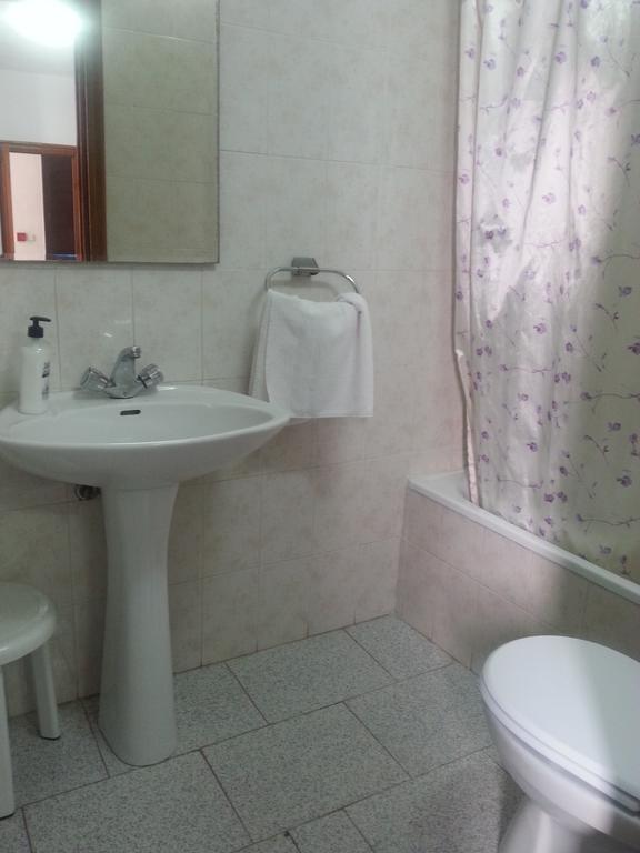 Pension Ciudad Navarro Ramos グラナダ エクステリア 写真